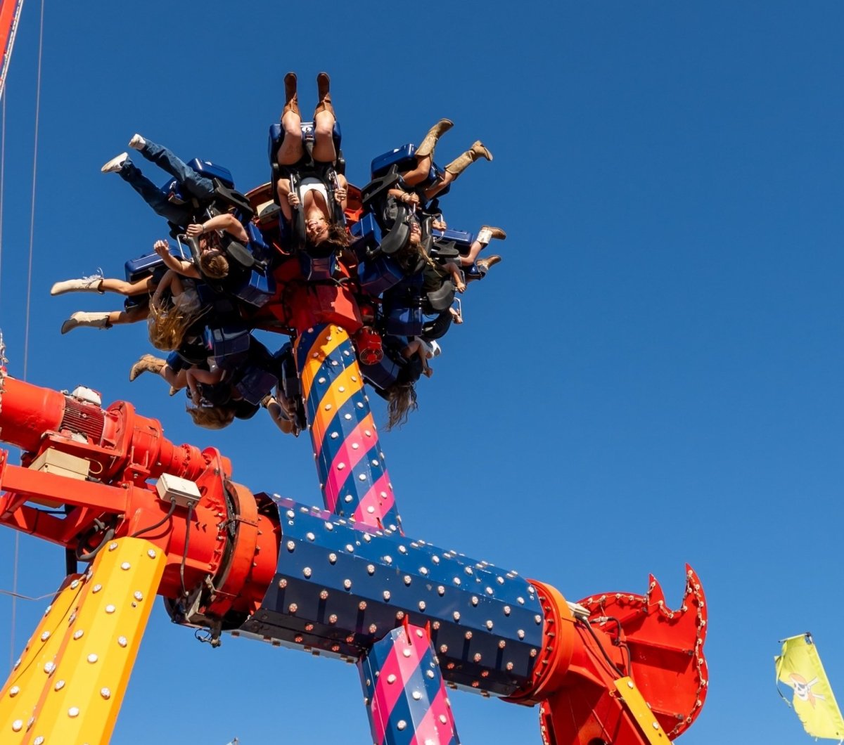 Amusement rides at Country Calling
